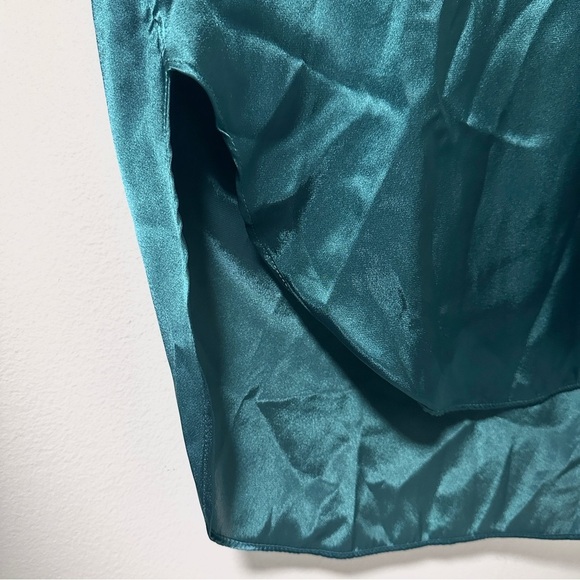 Vintage Inner Most Silky Emerald Green Long Sleeve Nightgown Women’s Size XS - Picture 6 of 10